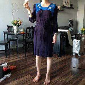 Dvf Navy blue dress in size 2